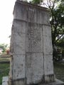 Budavar felszabaditasa - emlekmu a varfalon kivul2